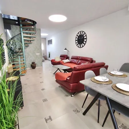 Bungalo Santa Ana בית נופש