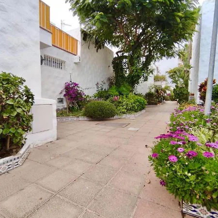 Feriehus Bungalo Santa Ana