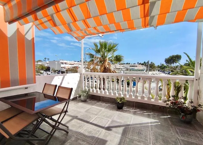 Bungalo Santa Ana * طوستا ديل سيلونثيو