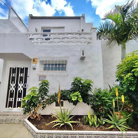 Santa Ana Costa Del Silencio